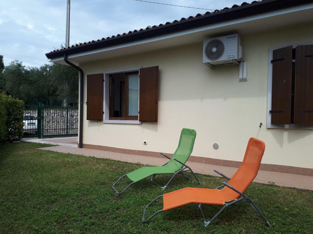 Appartamento Con Giardino A Cisano Di Бардоліно Екстер'єр фото